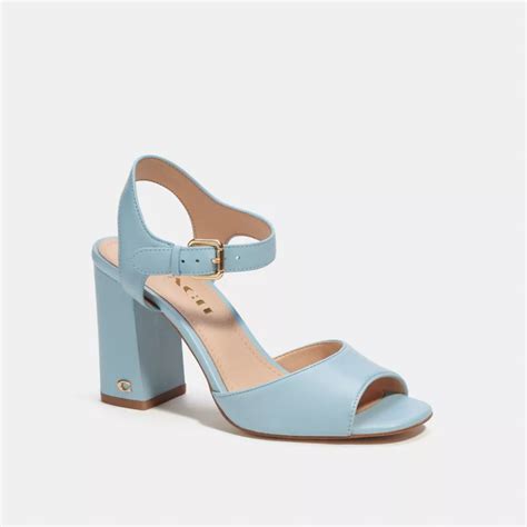 Marla Sandal .